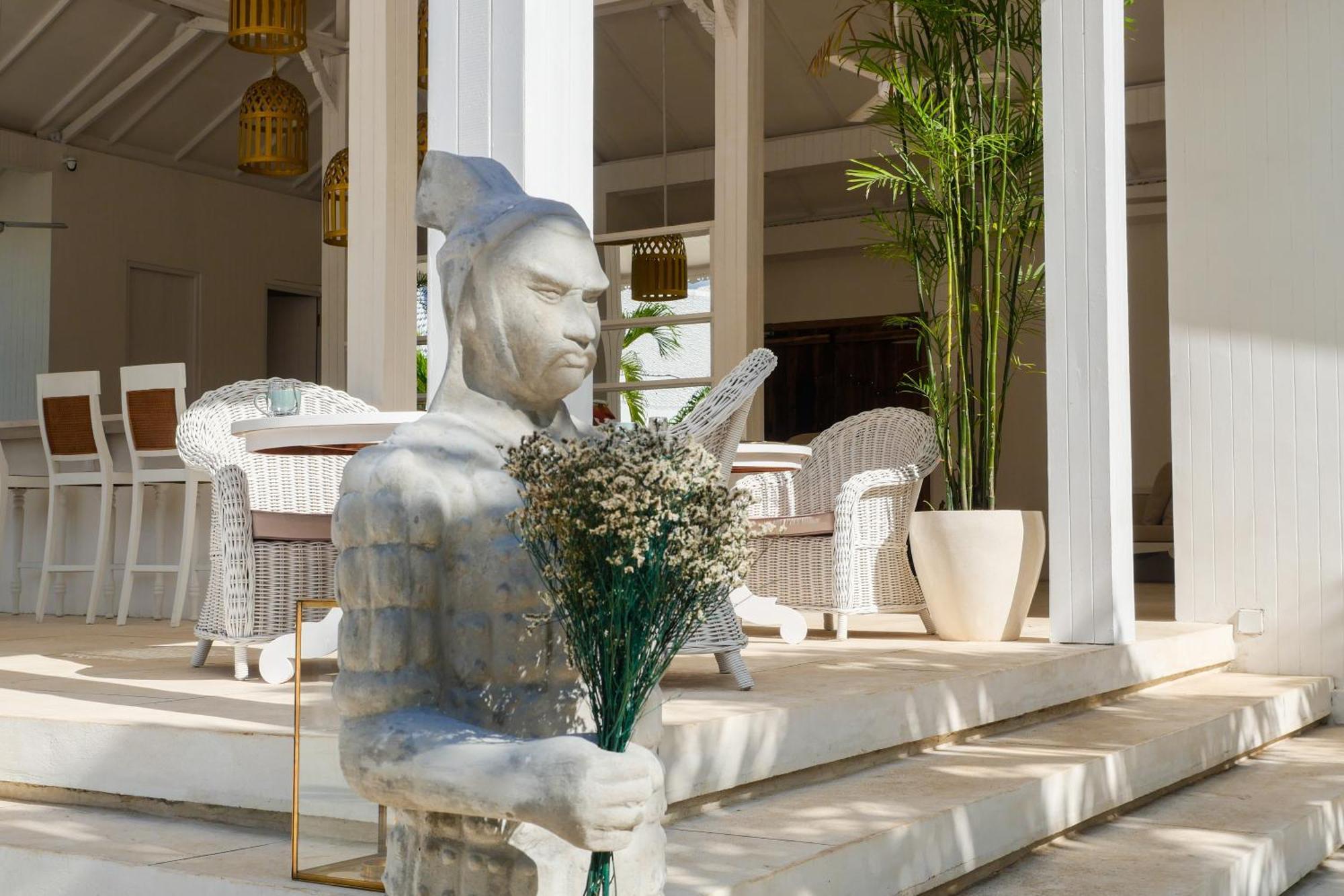 Ria Uluwatu, Tropical Chic Hotel エクステリア 写真